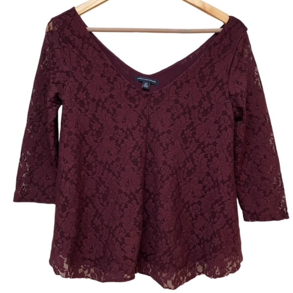 American Eagle Burgundy Lace v neck top size S